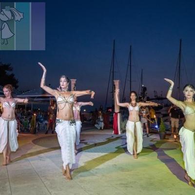 Martinis Marchi Party 2017-belly dancers